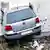 VW Golf Unfall Wand