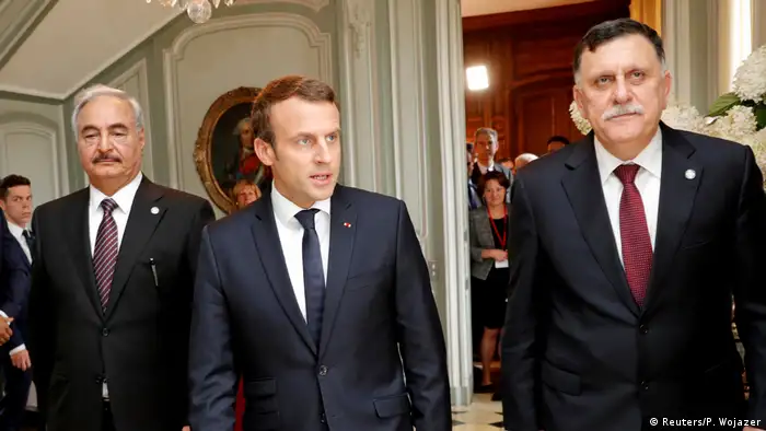 Frankreich Macron nimmt Friedensgespräche für Libyen auf (Reuters/P. Wojazer)