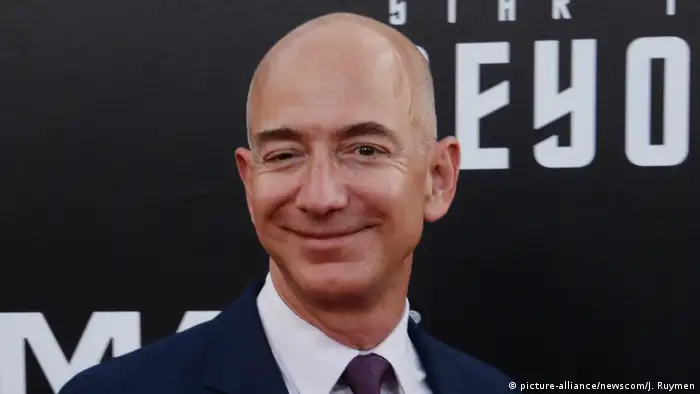 Amazon Gründer und CEO Jeff Bezos (picture-alliance/newscom/J. Ruymen)
