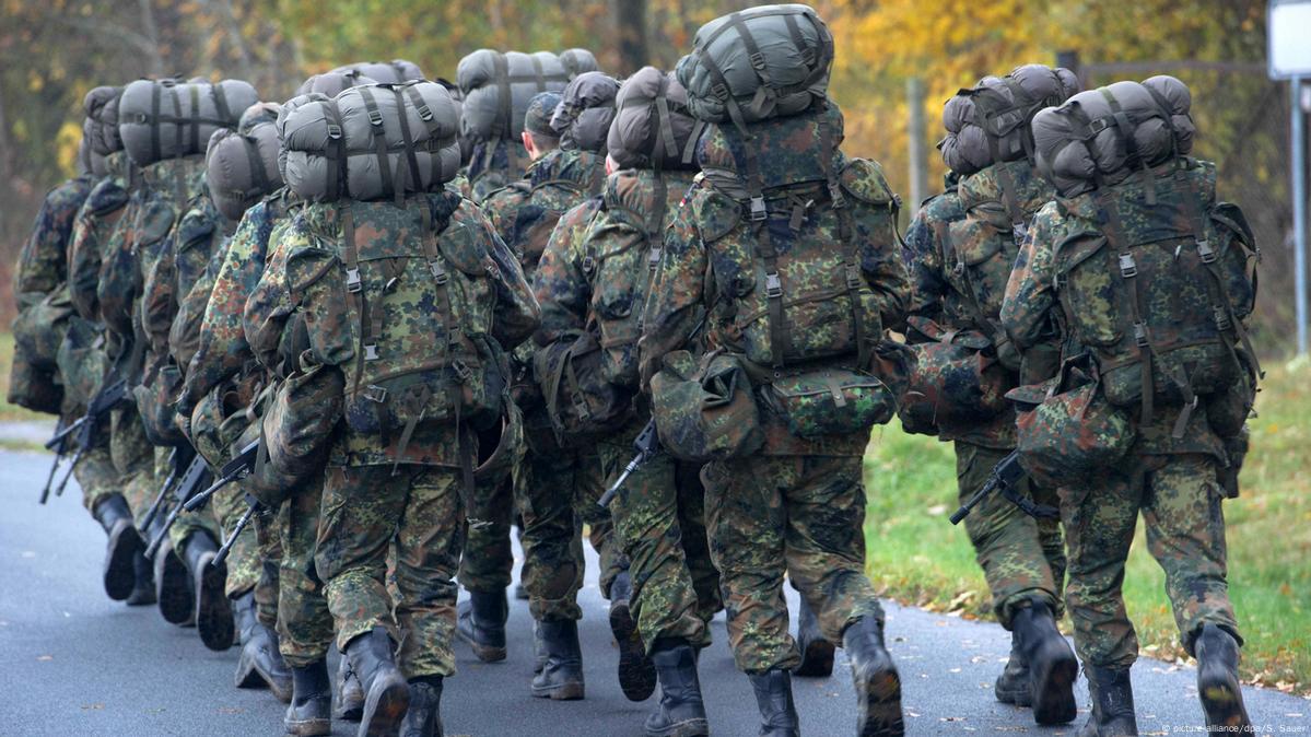 Bundeswehr admits failures in deadly training march – DW – 09/01/2017