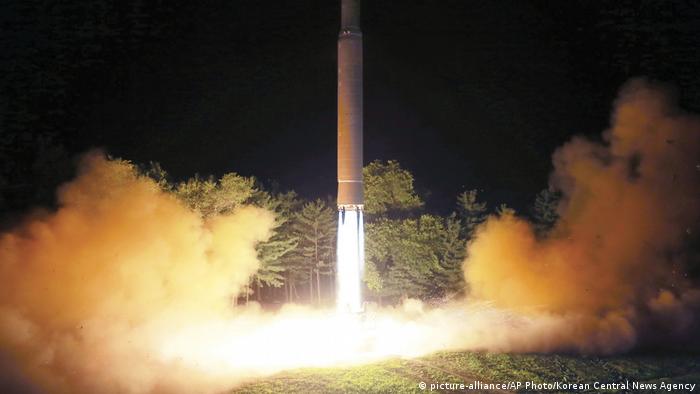 North Korean rocket test (picture-alliance/AP Photo/Korean Central News Agency)