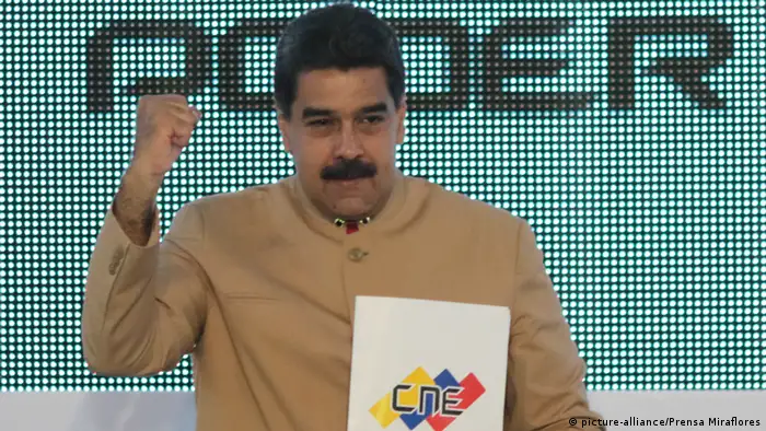 Venezuela Caracas Nicolas Maduro (picture-alliance/Prensa Miraflores)