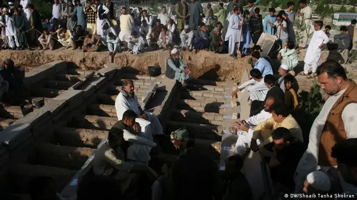 Afghanistan Begräbnis Opfer Anschlag Moschee in Herat