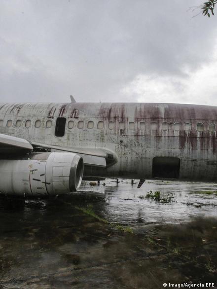 Hijacked 'Landshut' plane back in Germany