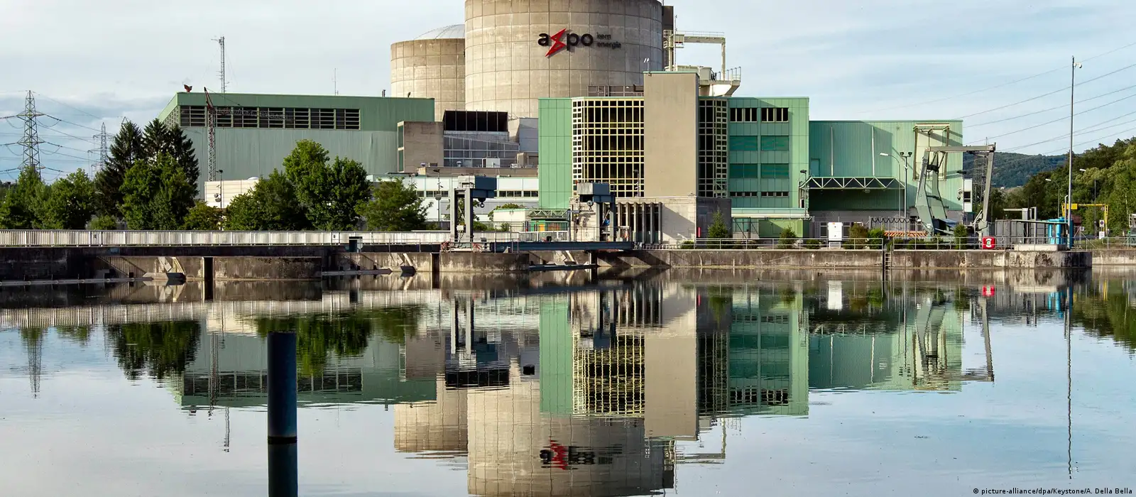 Swiss reactor shut down