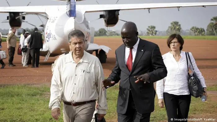 Außenminister Gabriel in Uganda