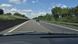 Zweispurige Autobahn mit wenig Verkehr aus einem Auto aufgenommen. Zweispurige Autobahn mit wenig Verkehr aus einem Auto aufgenommen.