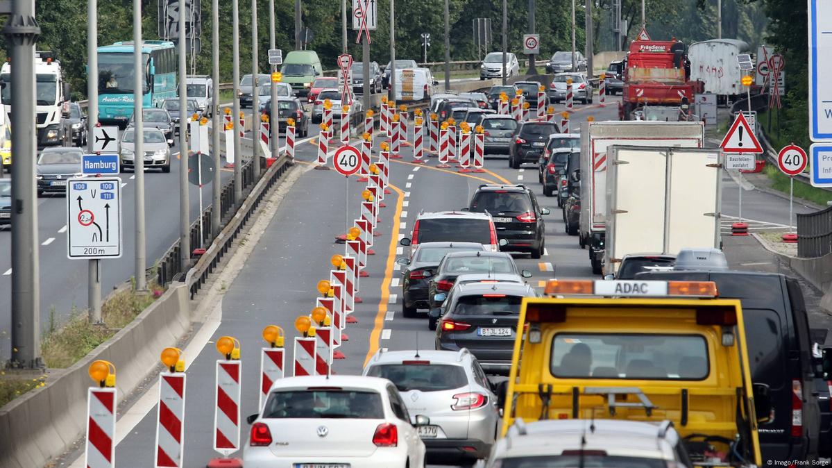 Germany Tries To Close Infrastructure Backlog DW 08 14 2018   40040275 605 