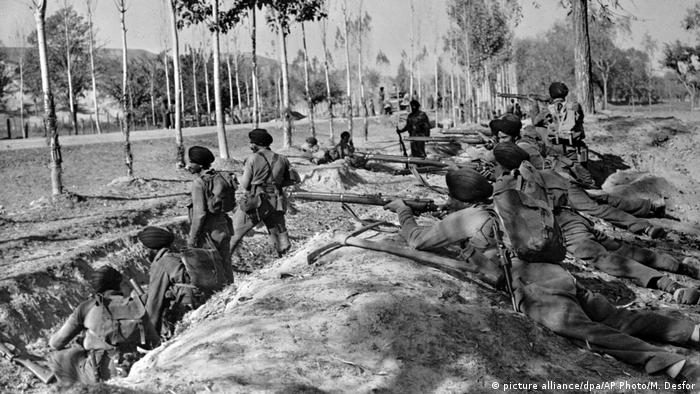 Indian Sikh troops in Kashmir (picture alliance/dpa/AP Photo/M. Desfor)
