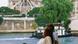 Pärchen sitzt an der Seine vor Notre Dame in Paris, Quelle: picture-alliance Pärchen sitzt an der Seine vor Notre Dame in Paris, Quelle: picture-alliance