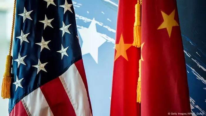 USA China Flaggen Symbobild