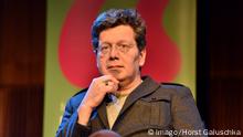 der österreichische Schriftsteller Franzobel liest am 15.03.2017 in Köln auf der Lit.Cologne, dem interationalen Literaturfest.
the Austrian Writer Franzobel reads at 15 03 2017 in Cologne on the Lit Cologne the Literary festival