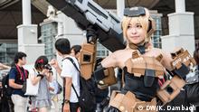 Respect for the character
Comiket draws the best cosplayers from around Japan. They can spend months working on every small detail to make certain their costume is just right.
(c) DW/Kai Dambach 
