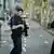 Вооруженные полицейские на улице Барселоны