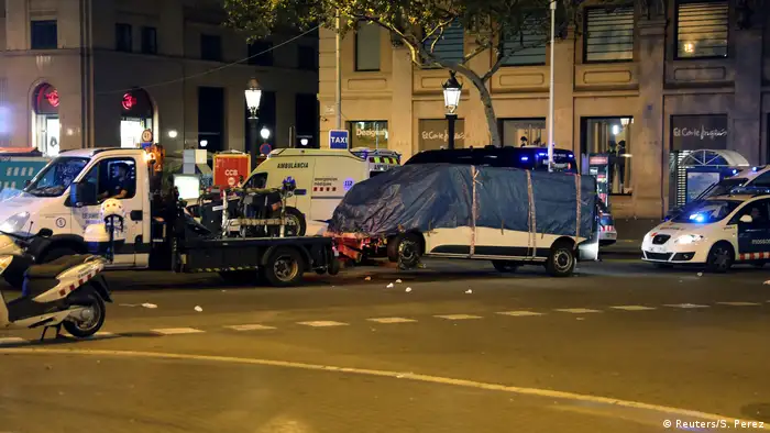 Spanien Tatfahrzeug nach Terroranschlag in Barcelona