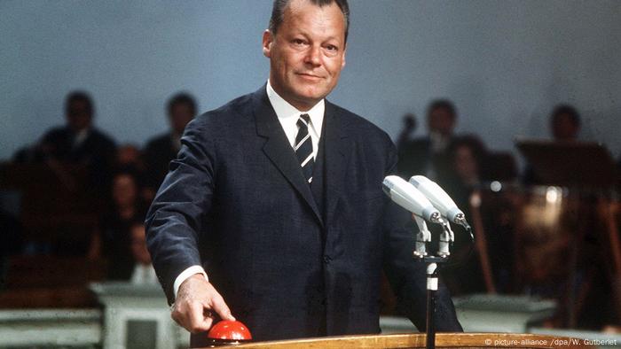 50 Jahre Farbfernsehen - Willy Brandt (picture-alliance /dpa/W. Gutberlet)