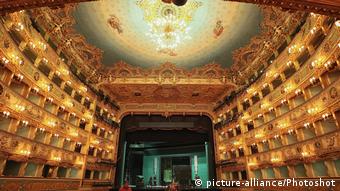 Το θέατρο La Fenice στη Βενετία Το θέατρο La Fenice στη Βενετία