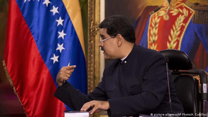 Venezuela Nicolas Maduro (picture-alliance/AP Photo/A. Cubillos)