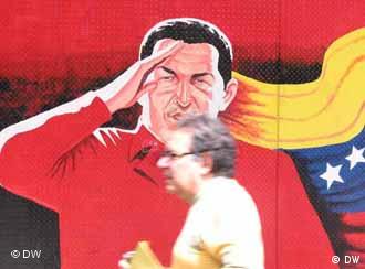 هوگو چاوز می‌خواهد از طریق رفراندوم محدودیت زمانی زمامداری خود را لغو کند