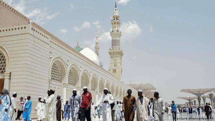 Haddsch Islamische Pilgerfahrt nach Mekka | Saudi-Arabien, Medina (picture-alliance/dpa/SPA)