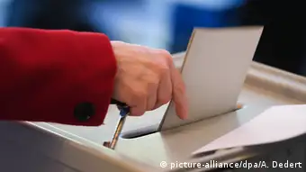 Deutschland Symbolbild Wahlen Stimmabgabe Wahlbeteiligung