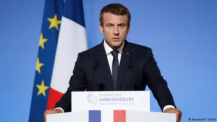 Frankreich Präsident Macron präsentiert in einer Rede vor den französischen Botschaftern die Grundlinien seiner Außenpolitik (Reuters/Y. Valat)