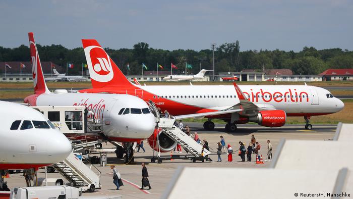 Air Berlin вимушена скасував десятки рейсів