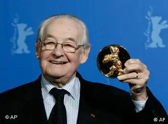 波兰导演安德尔杰·瓦伊达2009年2月14日获得柏林金熊奖