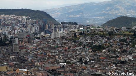 Vista panorámica de Quito, Ecuador.