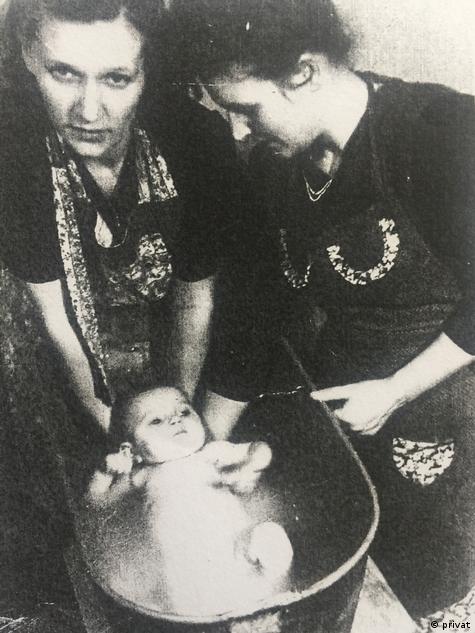 Zyta Sus as a baby with her Polish birth mother and German adoptive mother