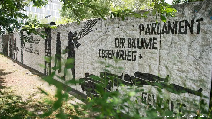 Deutschland - Mauerreste in Berlin (picture-alliance/dpa/M. Gambarini)