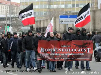 2009年新纳粹在德累斯顿遭轰炸纪念日的示威游行