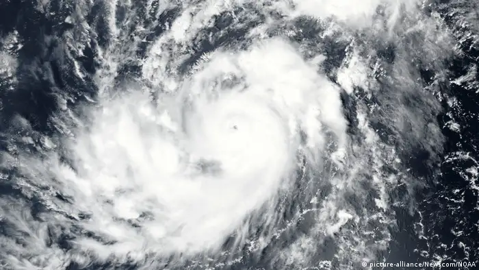 Pero mientras el mundo se ocupa de Irma, José ya está creciendo en el Atlántico.