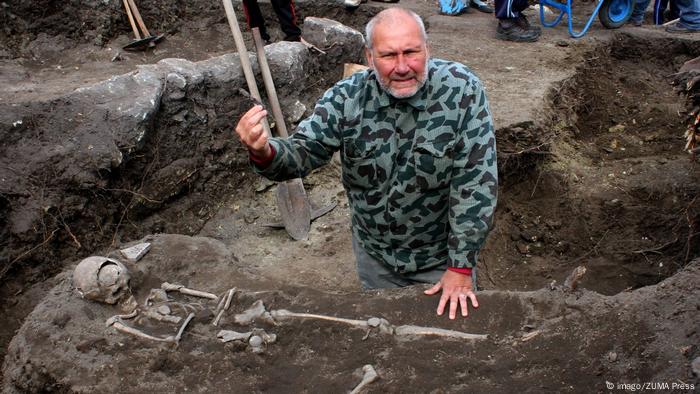 Бугарскиот археолог, Николај Овчаров