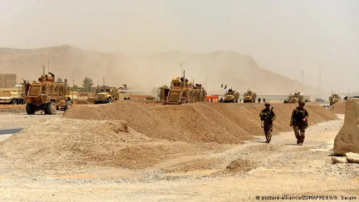 Afghanistan - US Soldaten am Ort eines Selbstmordanschlags der Taliban