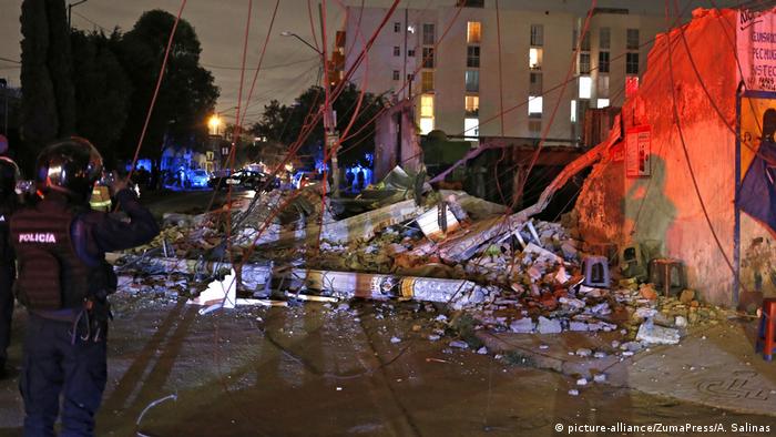 Mexiko Erdbeben Mexiko Stadt (picture-alliance/ZumaPress/A. Salinas)