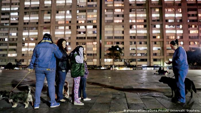 Mexiko Erdbeben | Zerstörung in Mexiko-Stadt (picture-alliance/Zuma Press/El Universal/I. Stephens)