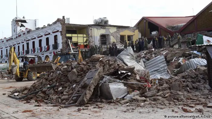 Mexiko Erdbeben Zerstörung (picture-alliance/dpa/L.A.Cruz)