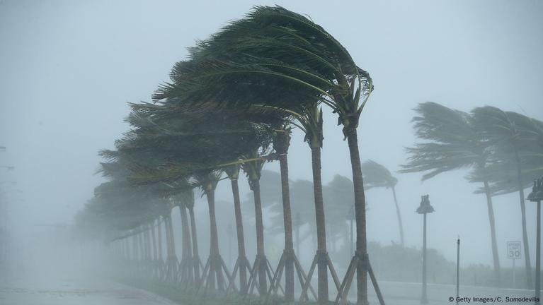 How climate change makes storms stronger – DW – 11/06/2020