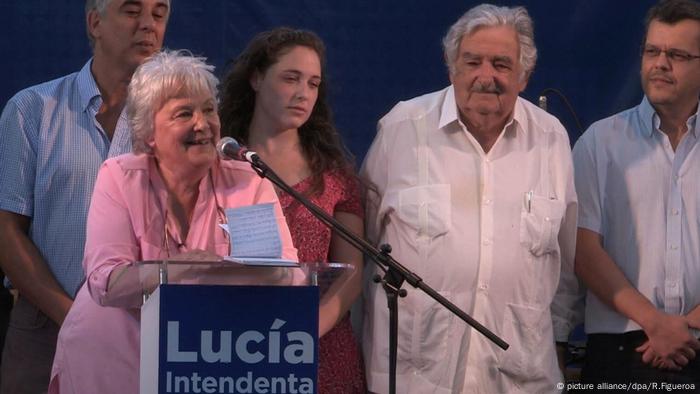  Lucía Topolansky ist seit dem 13. September 2017 nach dem Rücktritt von Raúl Sendic Vizepräsidentin von Uruguay.