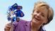 Deutschland | Angela Merkel mit Windrädchen Deutschland | Angela Merkel mit Windrädchen