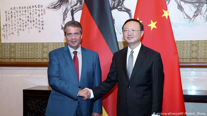 China Besuch vom Außenminister Sigmar Gabriel