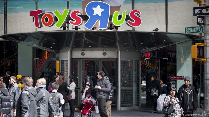 toys r us broadway