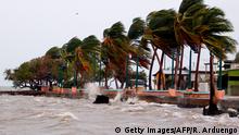 Hurrikan Maria trifft auf Puerto Rico