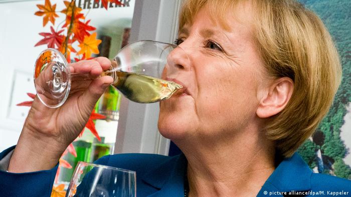 Deutschland Bundeskanzlerin Angela Merkel (picture alliance/dpa/M. Kappeler)
