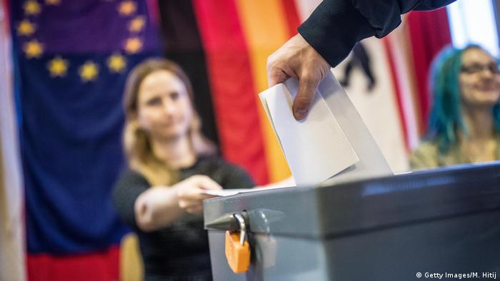 Berlin Wahllokal zur Bundestagswahl