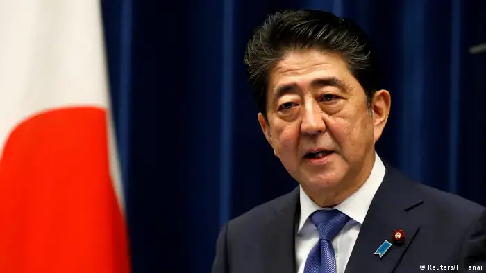 Japan Shinzo Abe kündigt Neuwahlen PK in Tokio