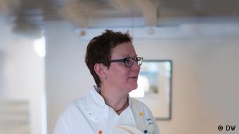 Für Astrid ist klar: Der Gast steht im Restaurant "Strandhaus" immer im Mittelpunkt.