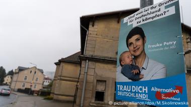 Who Is The AfD's Controversial Frauke Petry? – DW – 09/25/2017