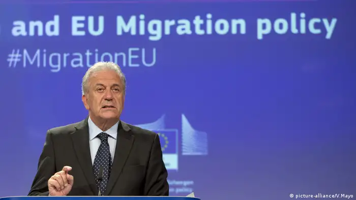 Brüssel, Dimitris Avramopoulos, EU-Kommissar Migration (picture-alliance/V.Mayo)